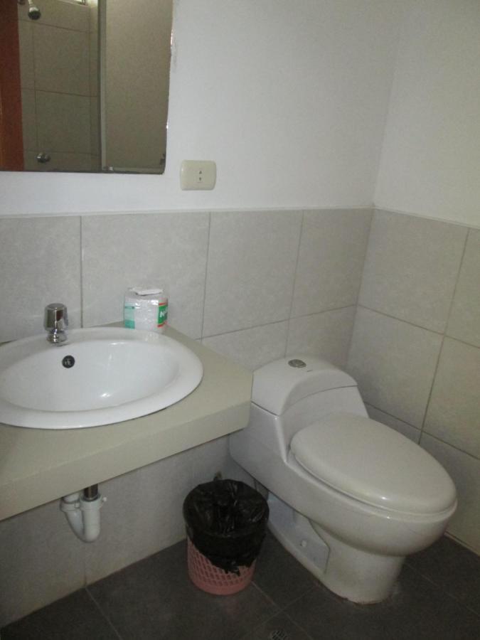 Hotel Villa Santa Ana Quillabamba Екстер'єр фото